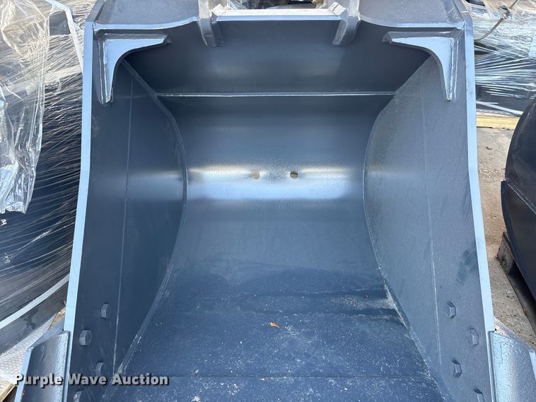 image for item EA7147 Smartcharm CAT320D excavator bucket