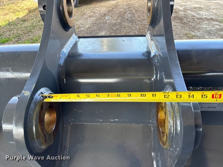 image for item EA7148 Smartcharm CAT320D Excavator Bucket