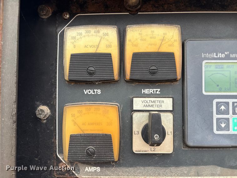 image for item EA7163 2013 Baldor TS80-3J generator