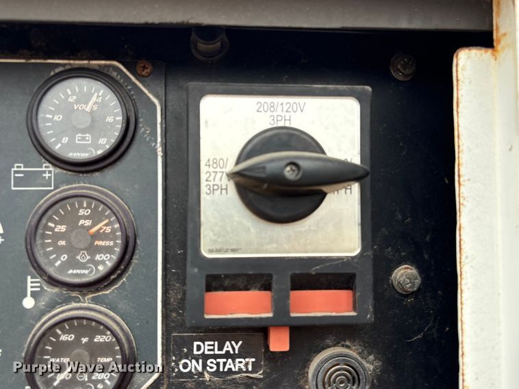 image for item EA7163 2013 Baldor TS80-3J generator