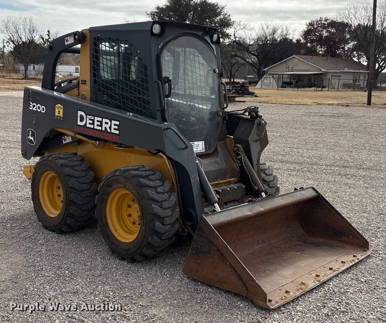 MINI CARGADOR SOBRE RUEDAS 2012 JOHN DEERE 320D