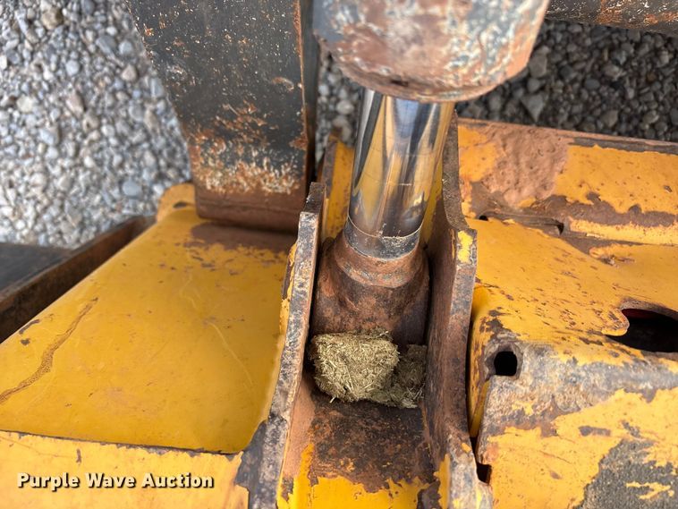 image for item EA7874 2012 John Deere 320D skid steer loader