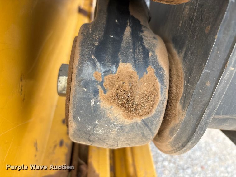 image for item EA7874 2012 John Deere 320D skid steer loader