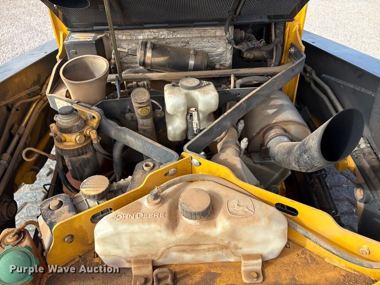 image for item EA7874 2012 John Deere 320D skid steer loader