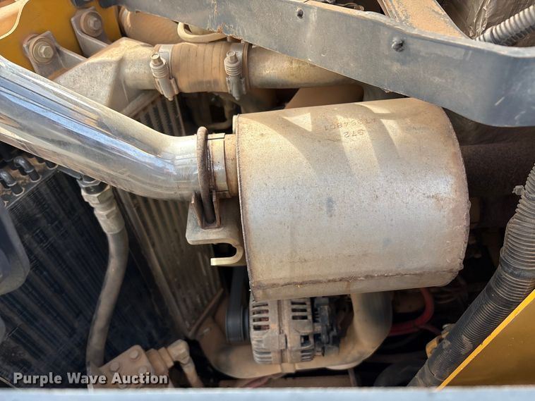 image for item EA7874 2012 John Deere 320D skid steer loader