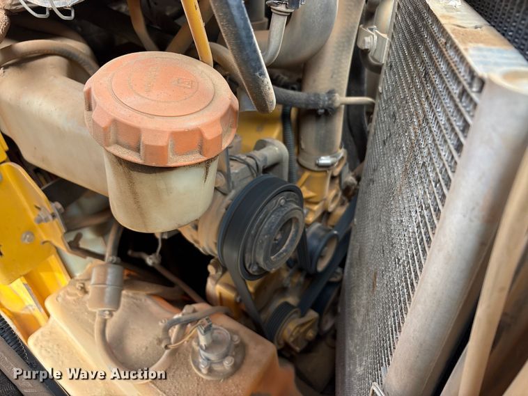 image for item EA7874 2012 John Deere 320D skid steer loader