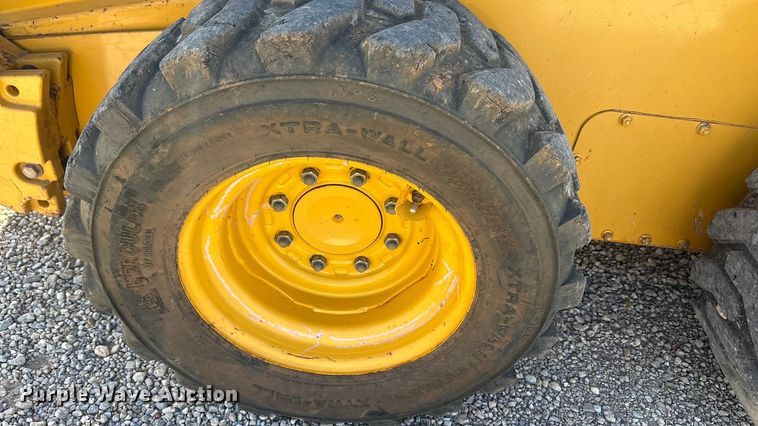 image for item EA7874 2012 John Deere 320D skid steer loader