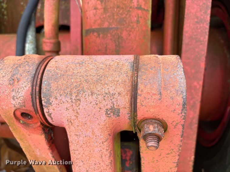 image for item EA7880 1977 Taylor T-958 wheel loader