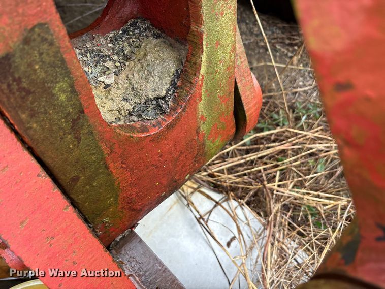 image for item EA7880 1977 Taylor T-958 wheel loader