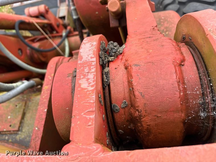 image for item EA7880 1977 Taylor T-958 wheel loader