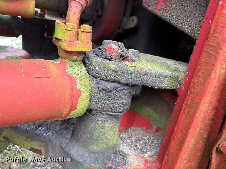 image for item EA7880 1977 Taylor T-958 wheel loader