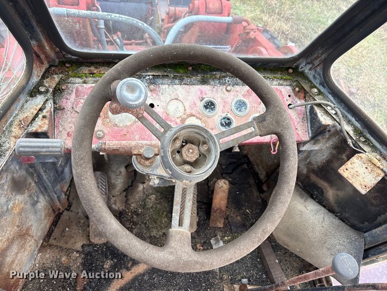 image for item EA7880 1977 Taylor T-958 wheel loader