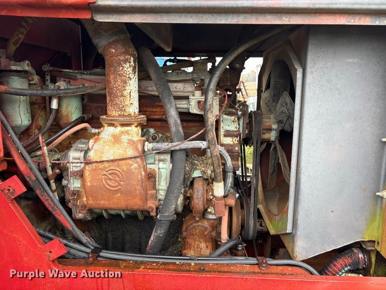 image for item EA7880 1977 Taylor T-958 wheel loader