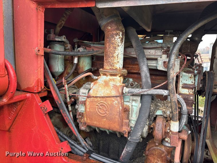 image for item EA7880 1977 Taylor T-958 wheel loader