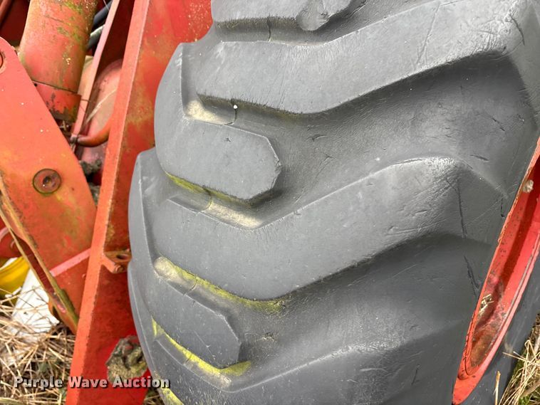 image for item EA7880 1977 Taylor T-958 wheel loader