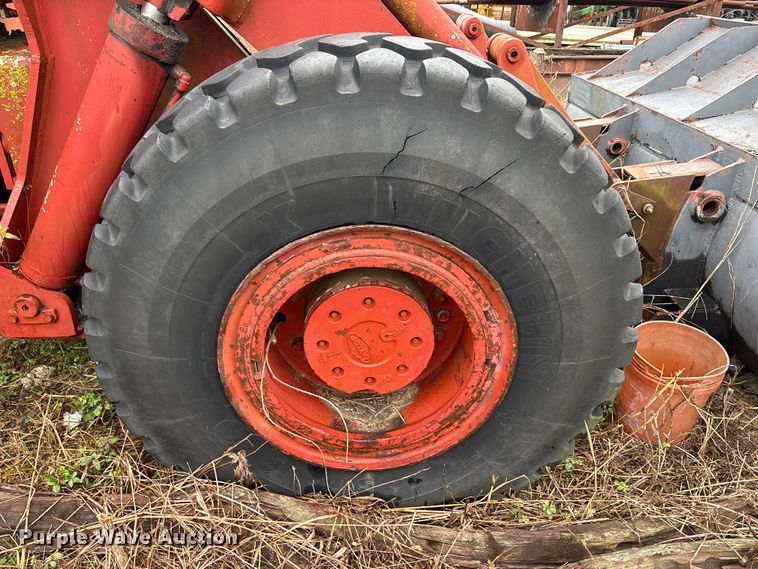 image for item EA7880 1977 Taylor T-958 wheel loader