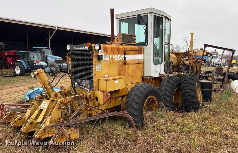 image for item EA7883 1997 Fiatallis FG85A motor grader