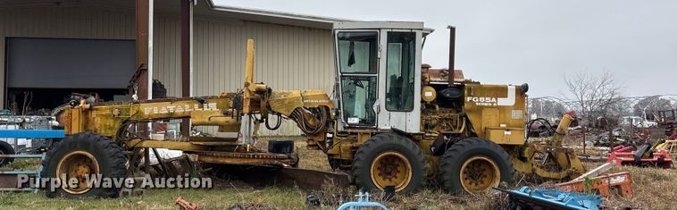 image for item EA7883 1997 Fiatallis FG85A motor grader