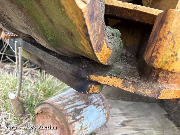 image for item EA7883 1997 Fiatallis FG85A motor grader