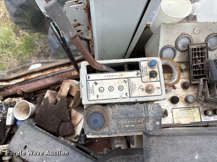 image for item EA7883 1997 Fiatallis FG85A motor grader