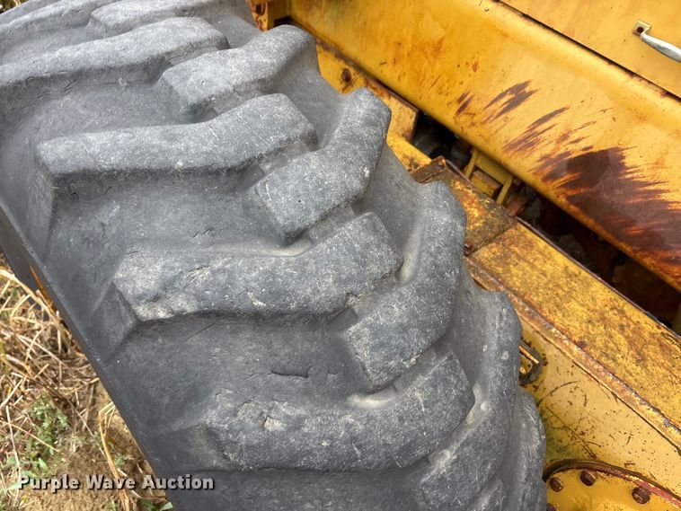 image for item EA7883 1997 Fiatallis FG85A motor grader