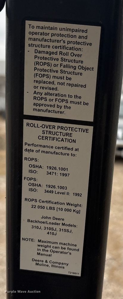 image for item EA7900 2010 John Deere 310J backhoe