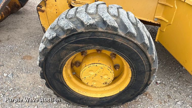 image for item EA7900 2010 John Deere 310J backhoe