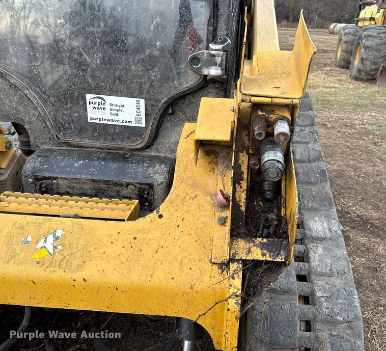 image for item EC4516 2017 Caterpillar 299D2 XHP tracked skid steer loader