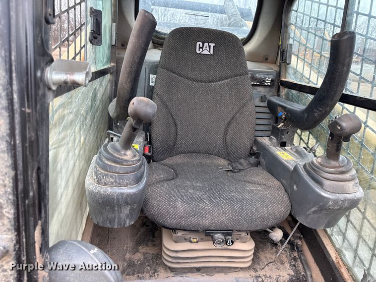 image for item EC4516 2017 Caterpillar 299D2 XHP tracked skid steer loader