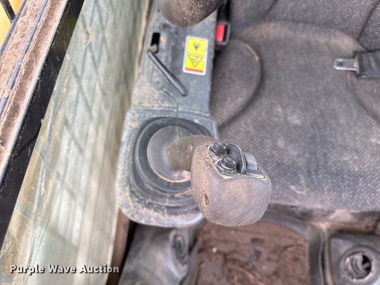 image for item EC4516 2017 Caterpillar 299D2 XHP tracked skid steer loader