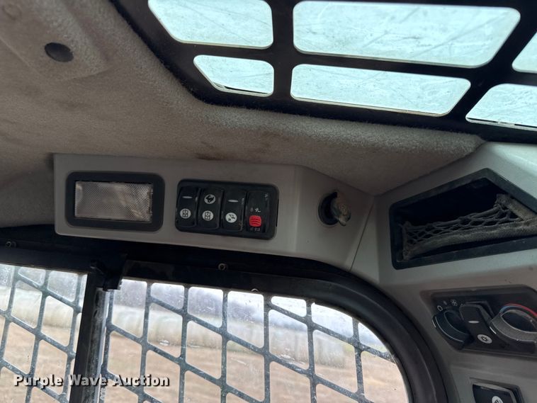 image for item EC4516 2017 Caterpillar 299D2 XHP tracked skid steer loader