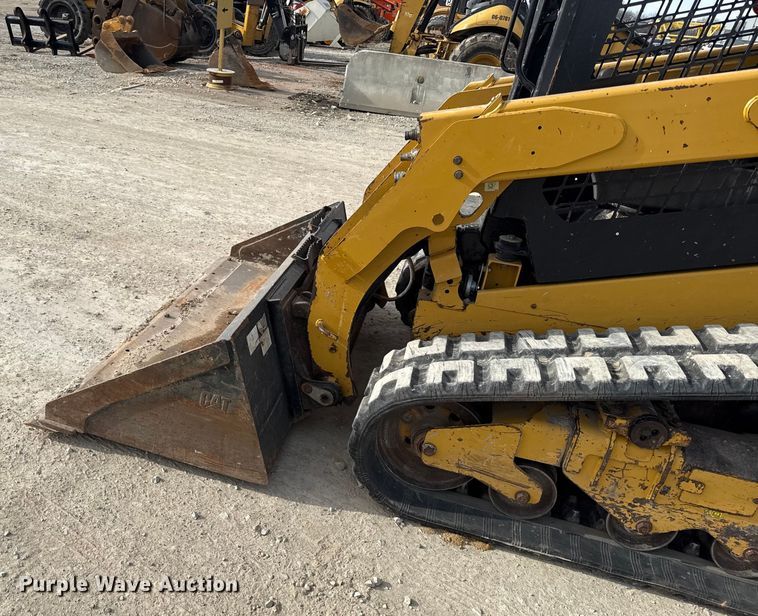 image for item EC4521 Caterpillar 259D tracked skid steer loader