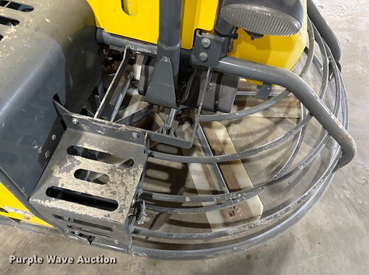 image for item EC4526 2015 Wacker Neuson CRT48 power trowel