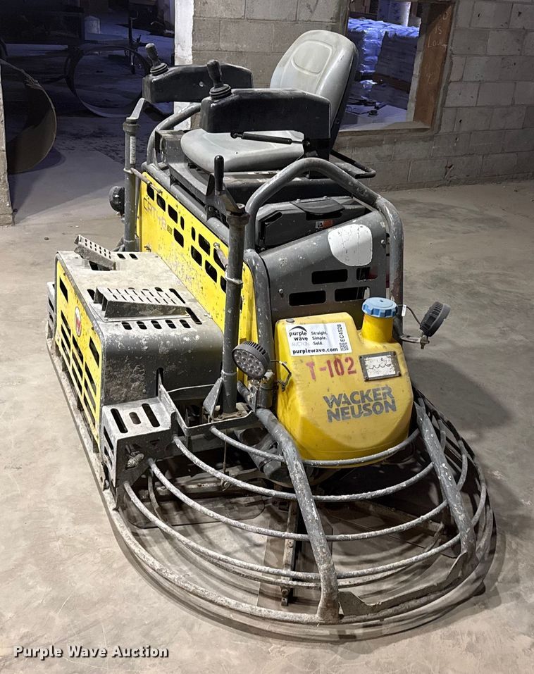 image for item EC4528 Wacker neuson CRT48 power trowel