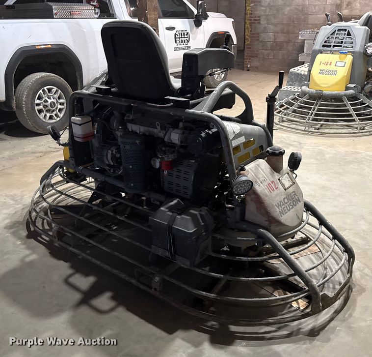 image for item EC4528 Wacker neuson CRT48 power trowel