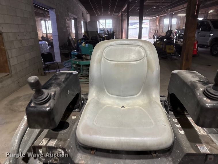 image for item EC4528 Wacker neuson CRT48 power trowel