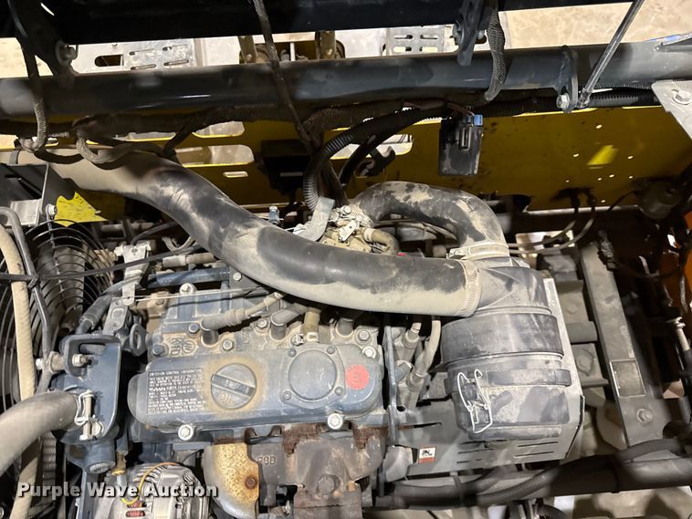 image for item EC4529 2015 Wacker neuseon CRT48 power trowel