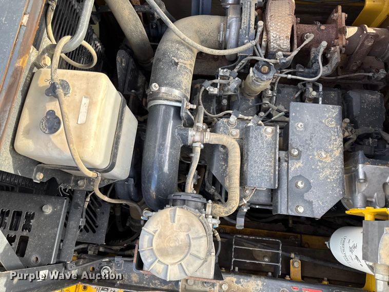 image for item EC4530 2015 Komatsu PC490LC-11 excavator