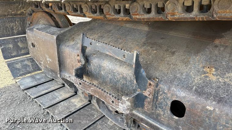 image for item EC4530 2015 Komatsu PC490LC-11 excavator