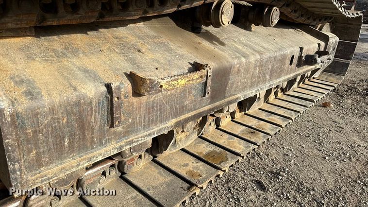 image for item EC4530 2015 Komatsu PC490LC-11 excavator