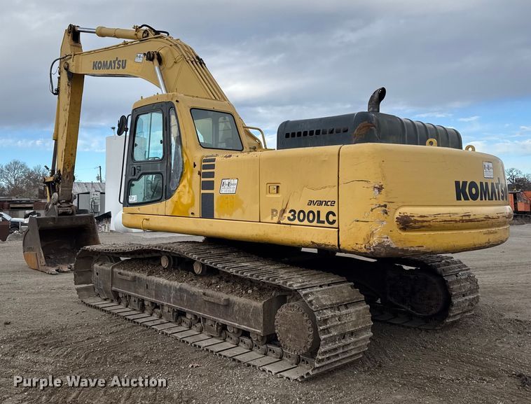 image for item EC4531 2002 Komatsu PC300LC-6 excavator