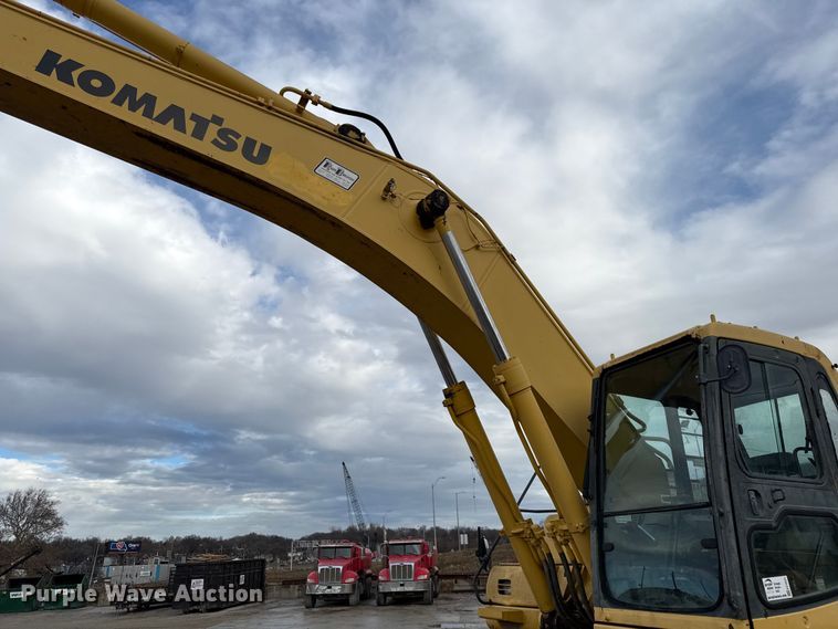 image for item EC4531 2002 Komatsu PC300LC-6 excavator