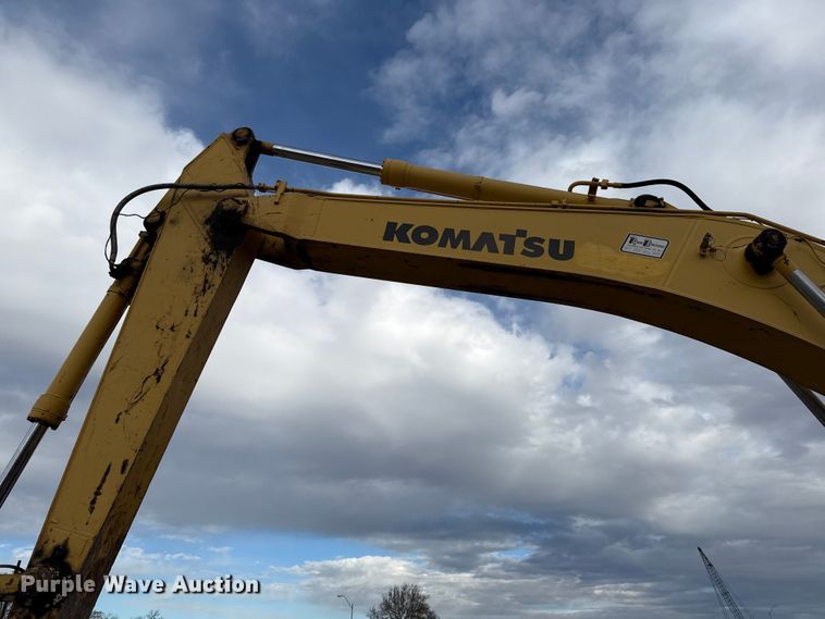 image for item EC4531 2002 Komatsu PC300LC-6 excavator