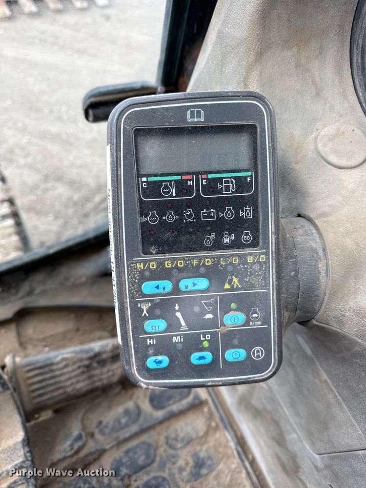 image for item EC4531 2002 Komatsu PC300LC-6 excavator