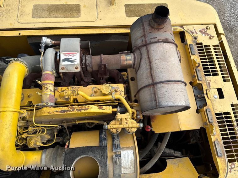 image for item EC4531 2002 Komatsu PC300LC-6 excavator