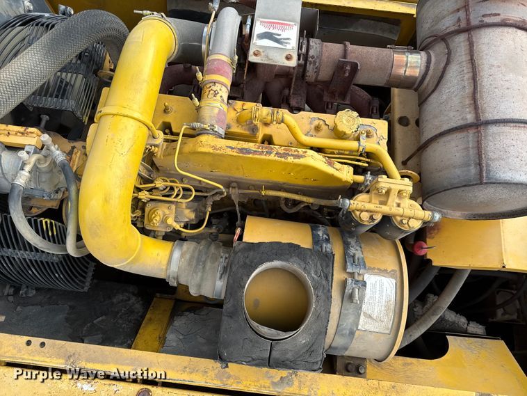 image for item EC4531 2002 Komatsu PC300LC-6 excavator