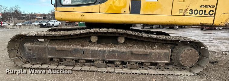 image for item EC4531 2002 Komatsu PC300LC-6 excavator