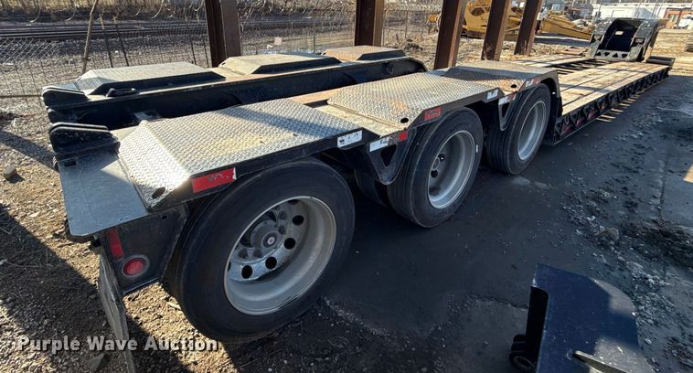 image for item EC4534 2014 Trail King lowboy equipment trailer