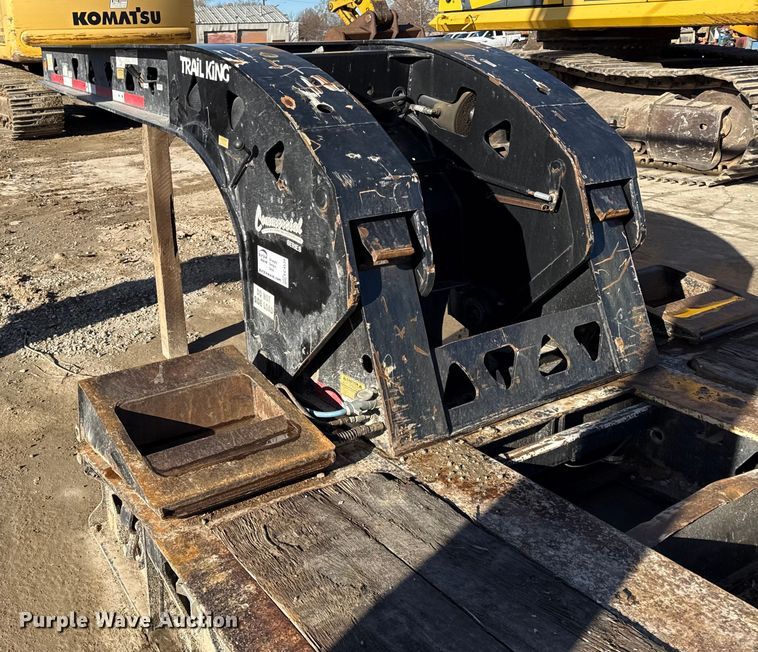 image for item EC4534 2014 Trail King lowboy equipment trailer