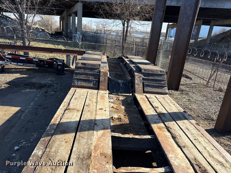 image for item EC4534 2014 Trail King lowboy equipment trailer